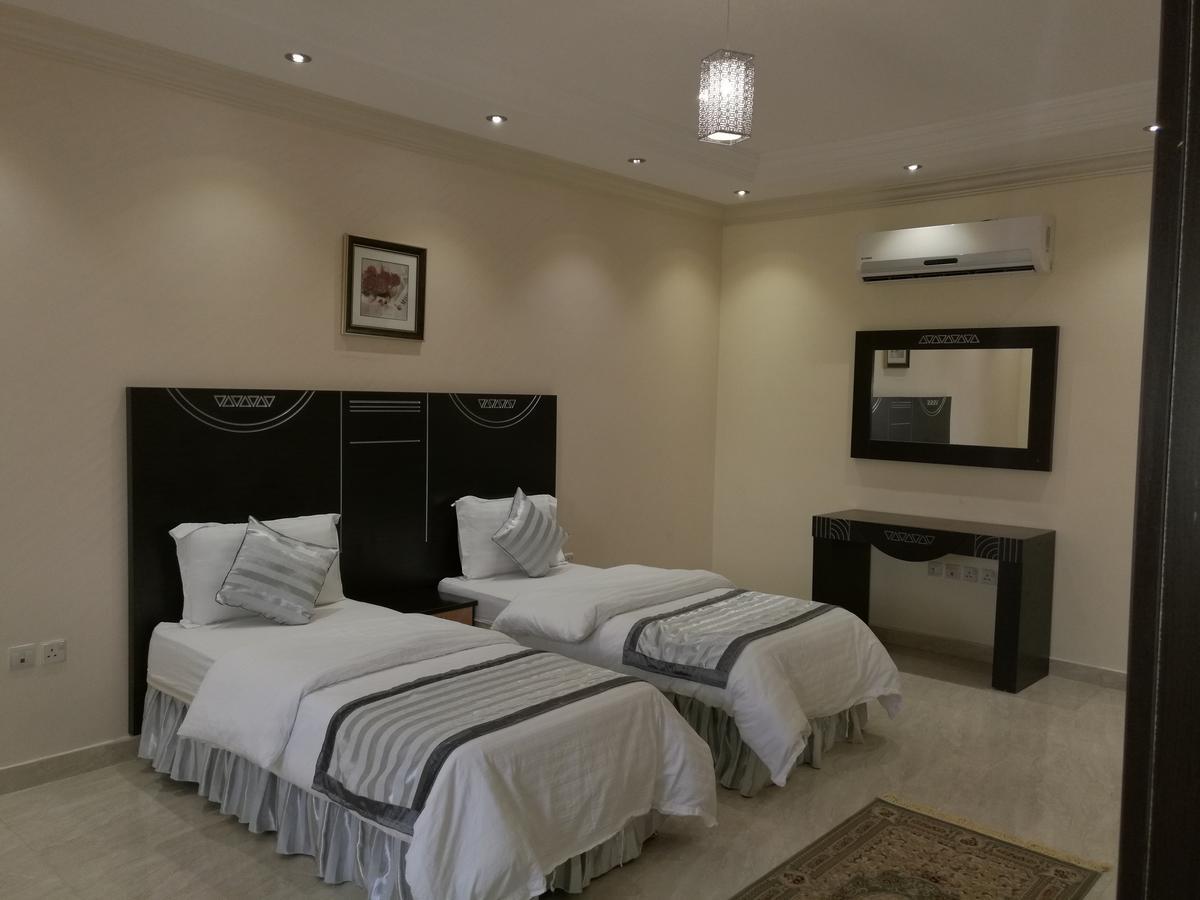 Al Ezzah Palace Hotel Suites Dschidda Exterior foto