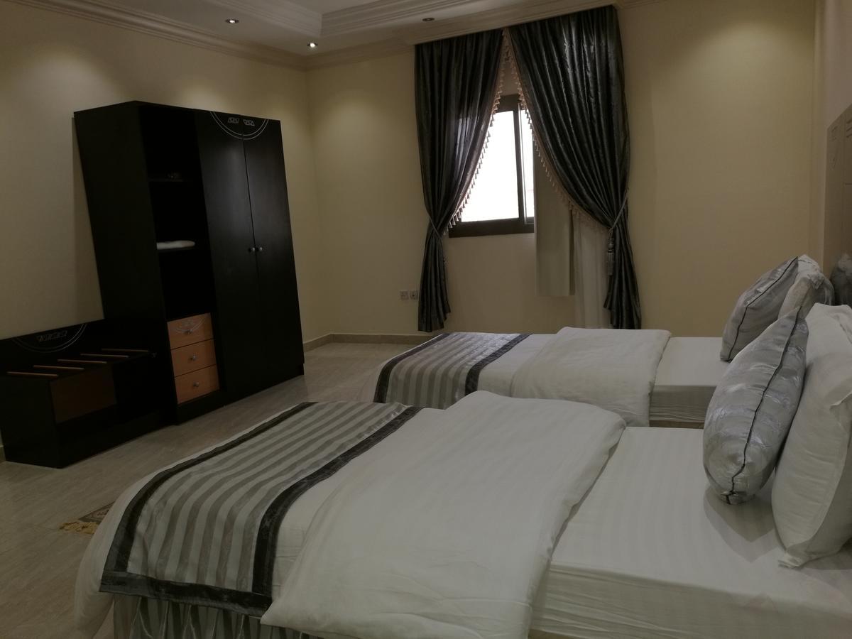 Al Ezzah Palace Hotel Suites Dschidda Exterior foto