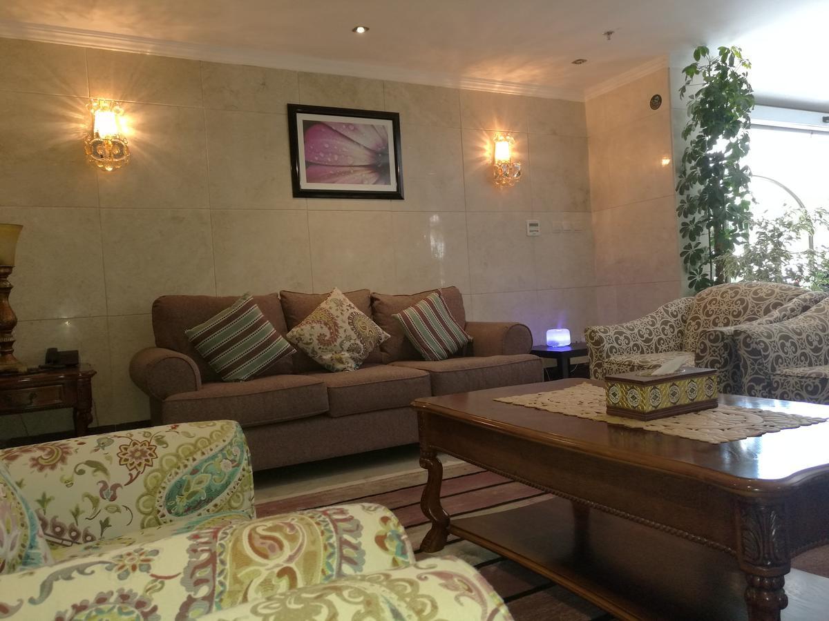 Al Ezzah Palace Hotel Suites Dschidda Exterior foto