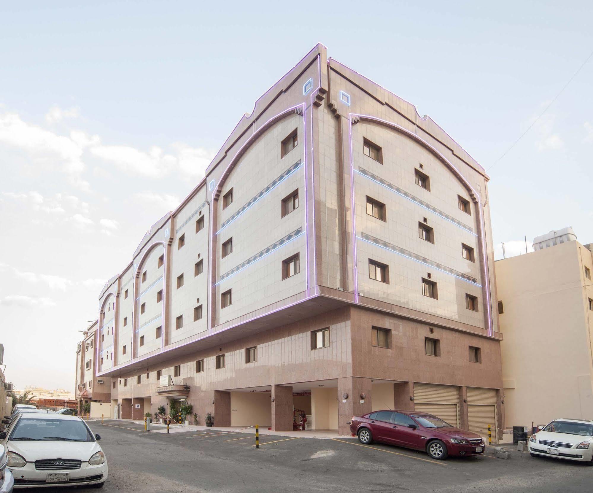 Al Ezzah Palace Hotel Suites Dschidda Exterior foto