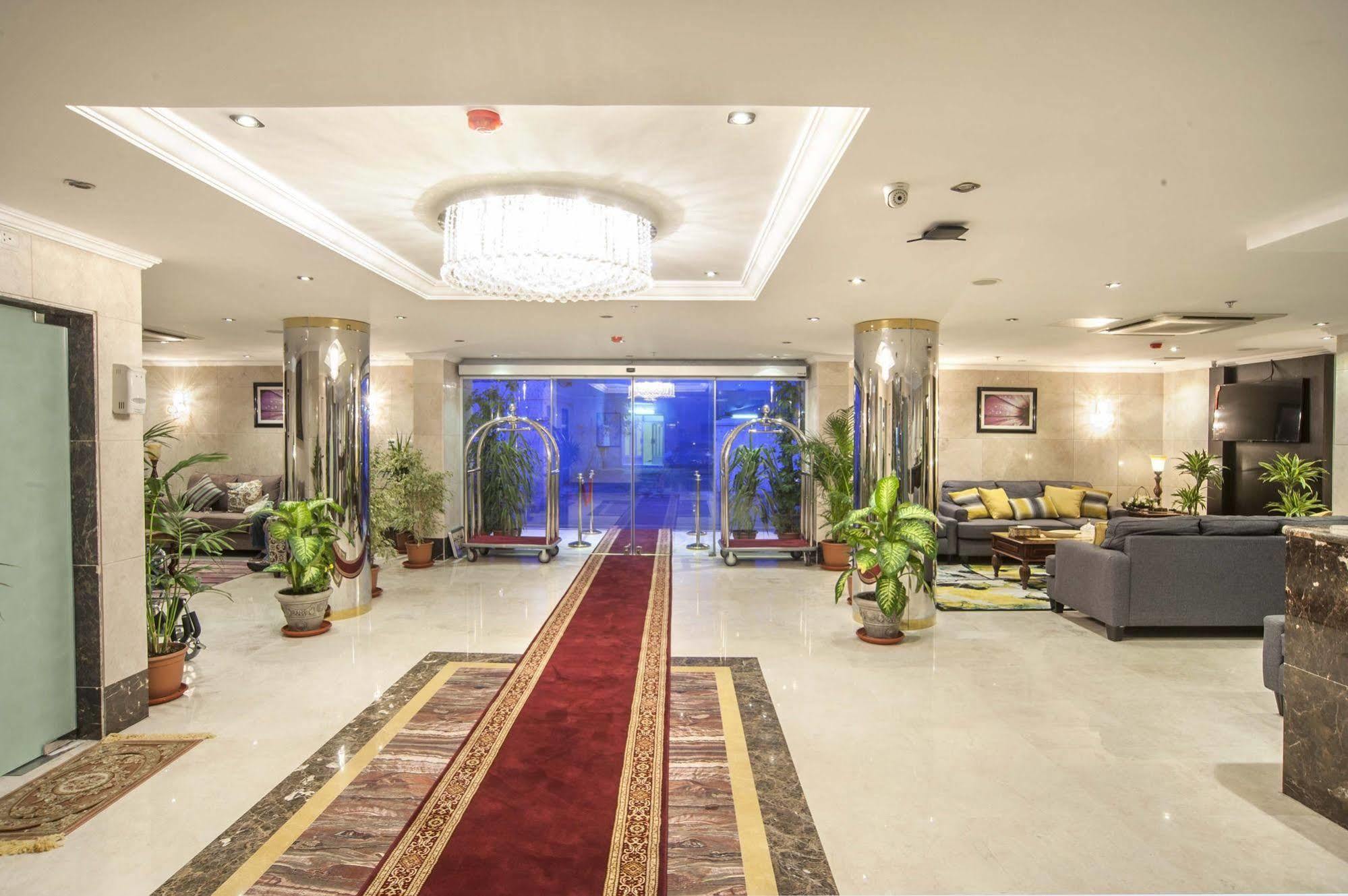 Al Ezzah Palace Hotel Suites Dschidda Exterior foto